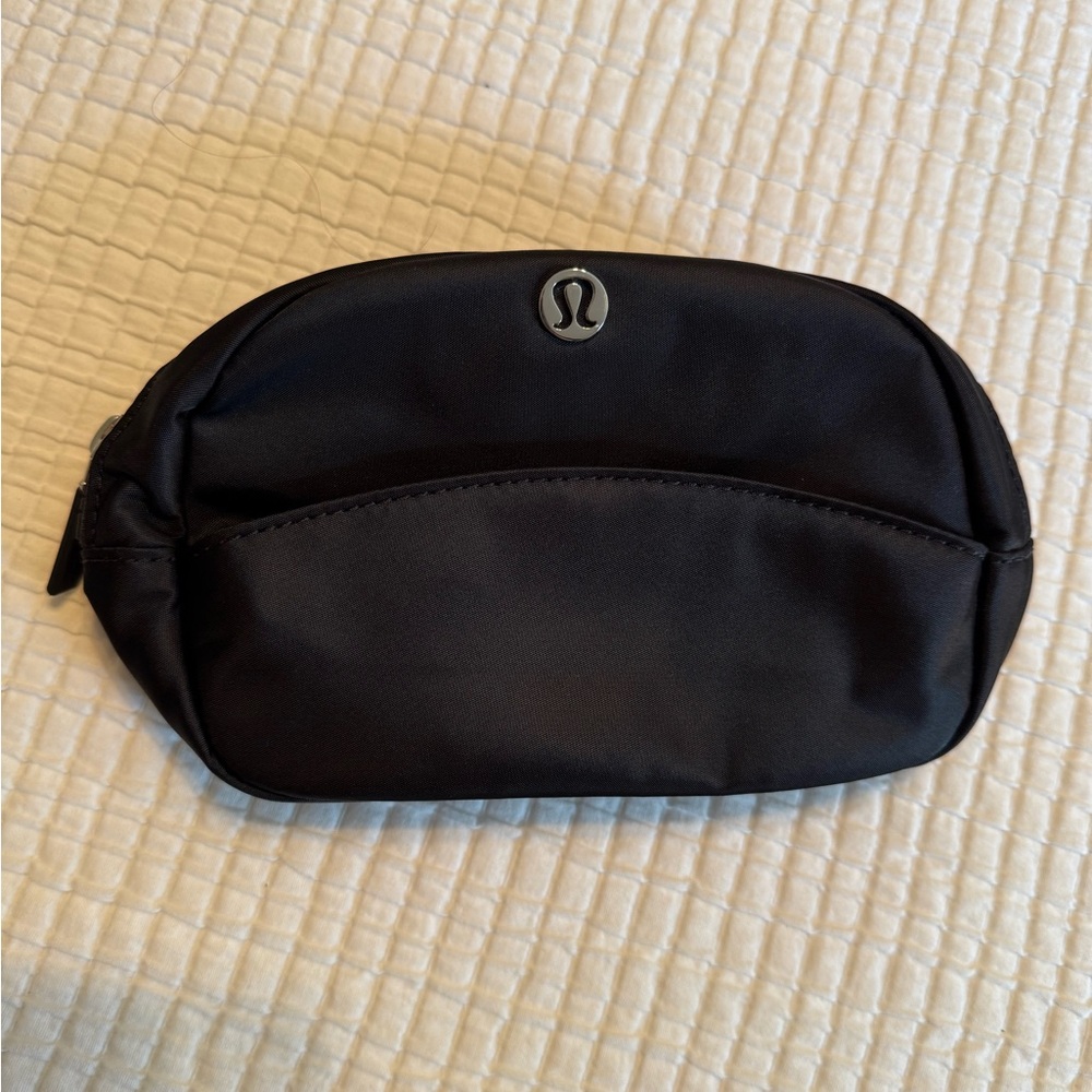 lululemon Mini Go Getter Pouch